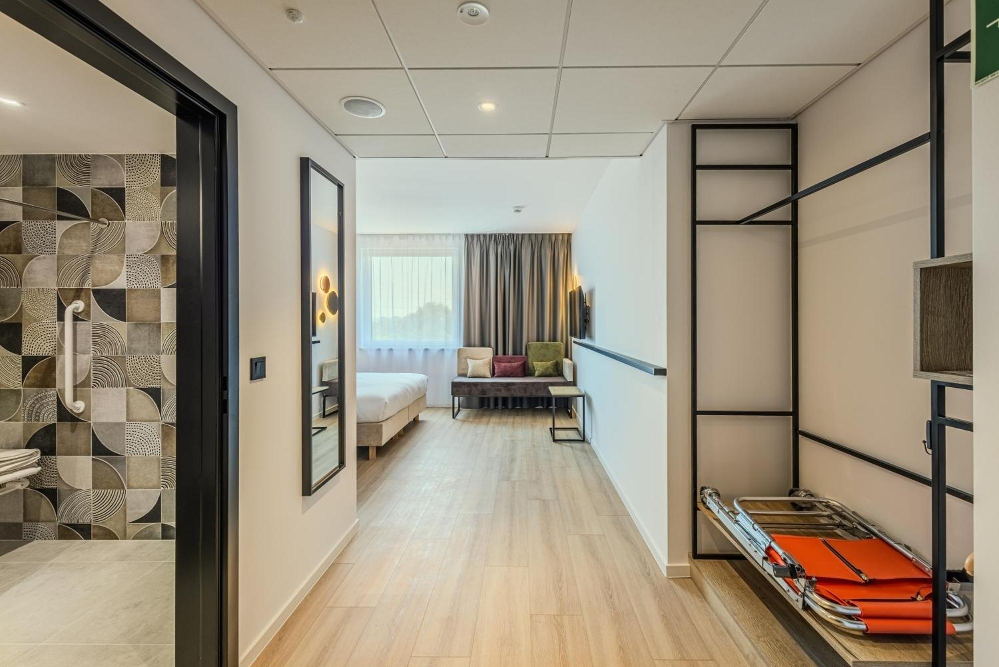 Campanile Polnoc Hotell 3*